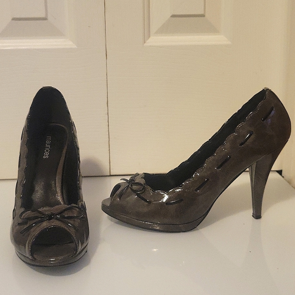Matrices Grey peep toe heels